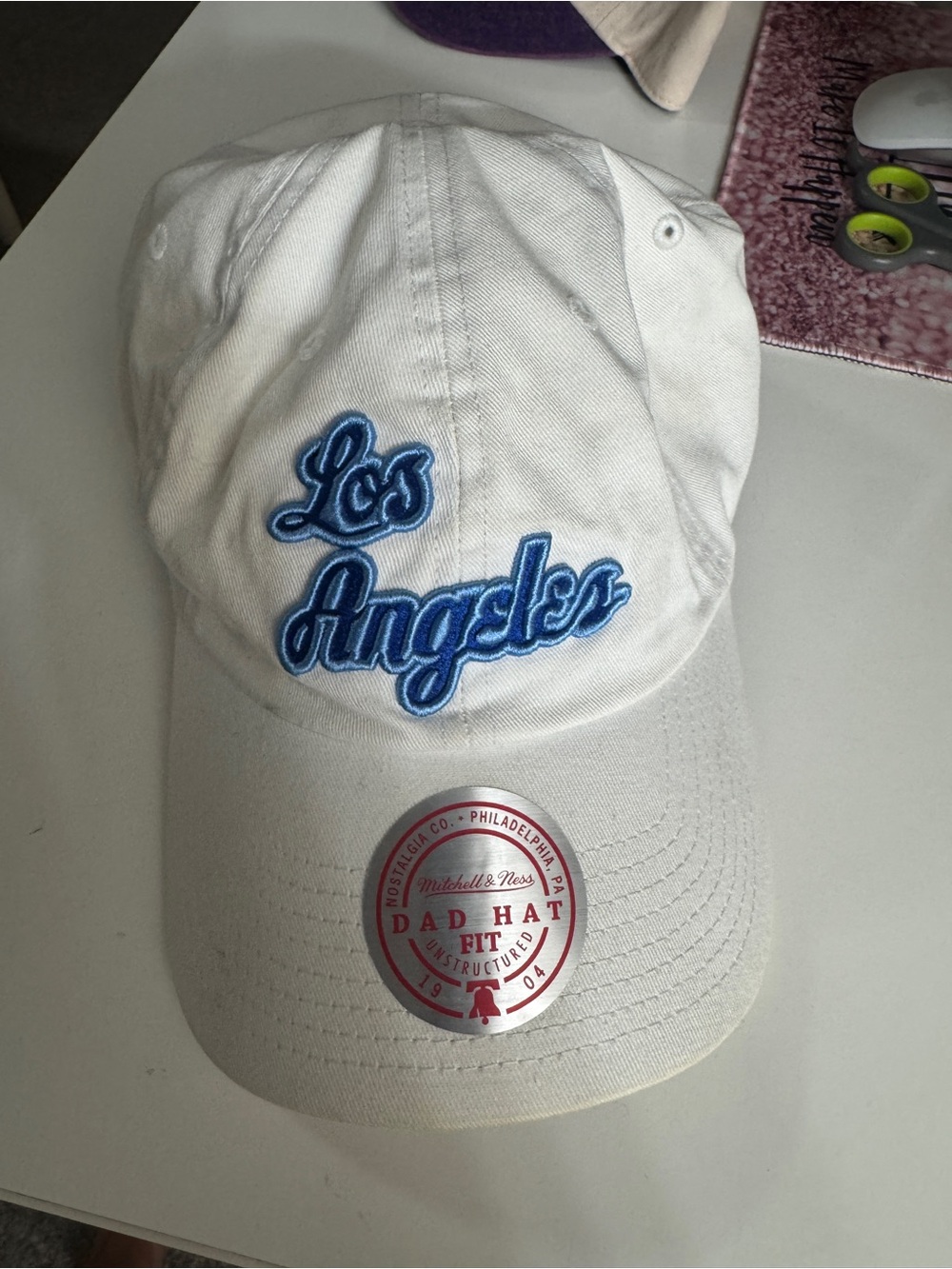 New***Mitchell & Ness White Baseball Cap with Blue 'Los Angeles' Embroidery